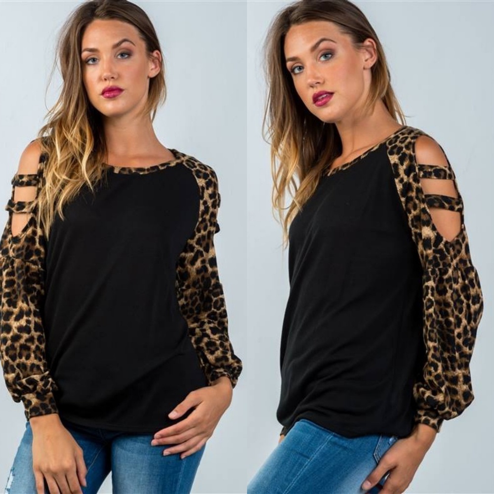 CUT OUT LEOPARD SLEEVE SOFT TOP in black - Picture 4 of 8